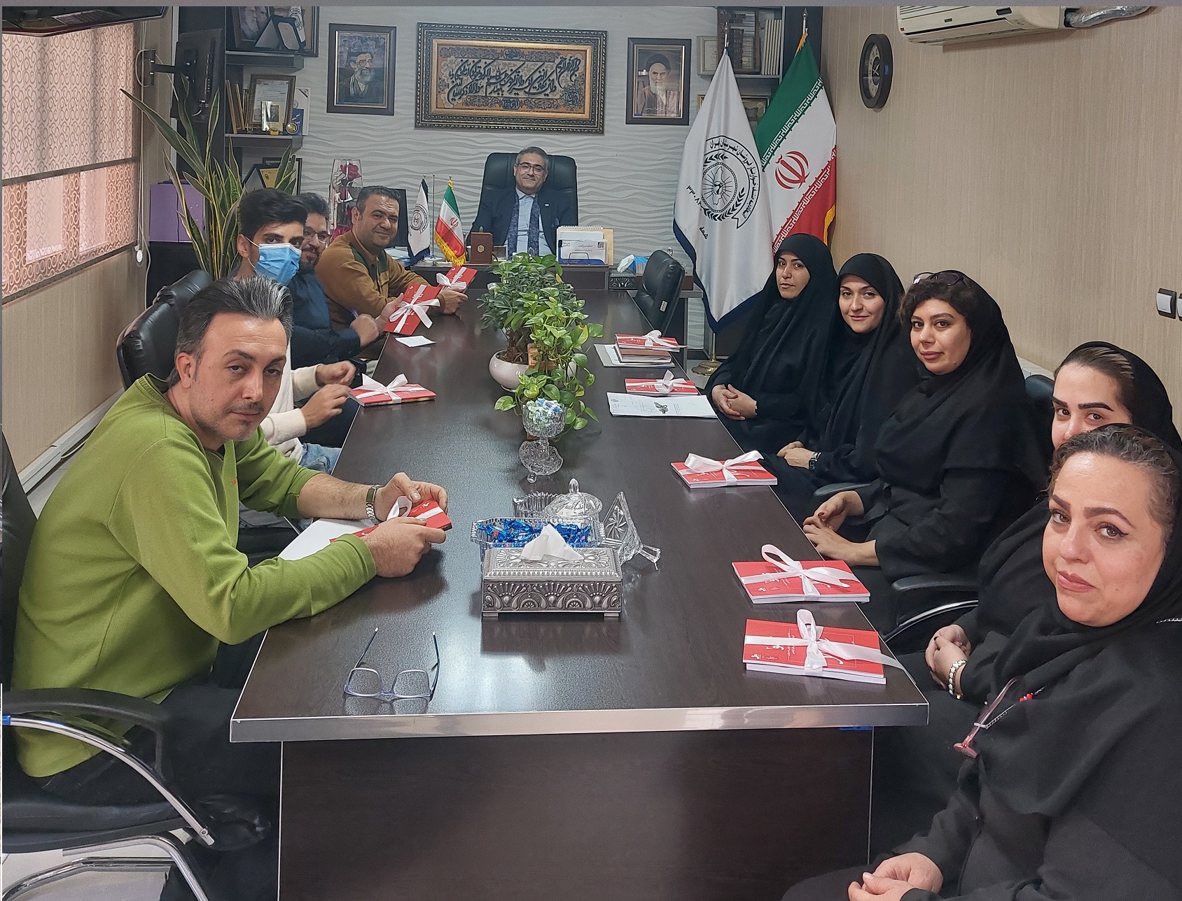 روز کتاب و کتابخوانی اردیبهشت ۱۴۰۴ در اتحادیه