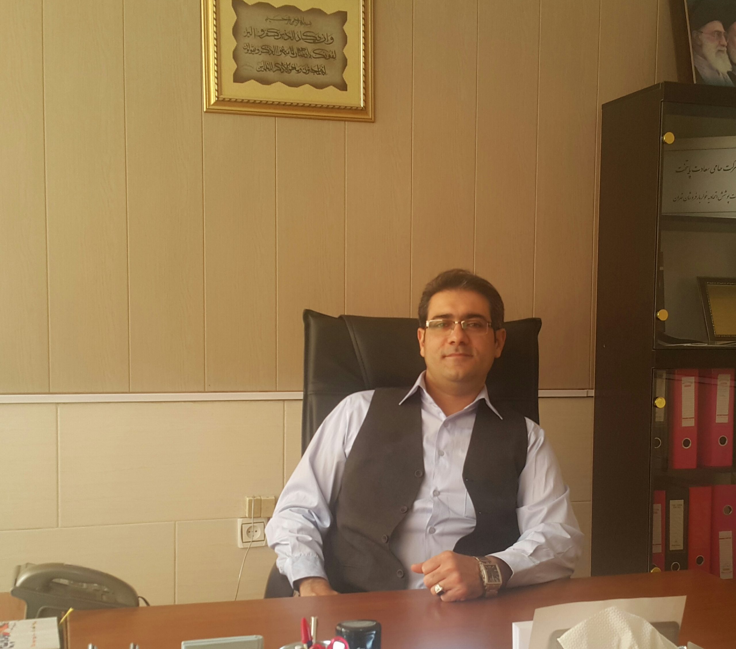 ایام خدمت ریاست محترم در تعاونی و خدمت رسانی به اعضای صنف در توزیع کالاهای اساسی و مورد نیاز